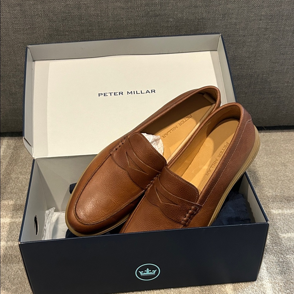 NEW IN BOX Peter Millar Excursionist Pebble Grain Penny Loafer